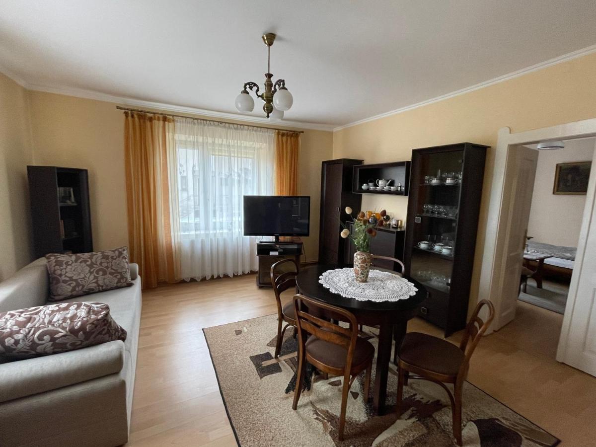 Apartament Bochnia Bagian luar foto